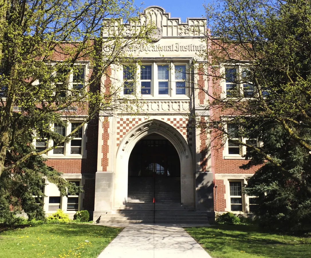 Trimestre y Año escolar en escuela pública en British Columbia