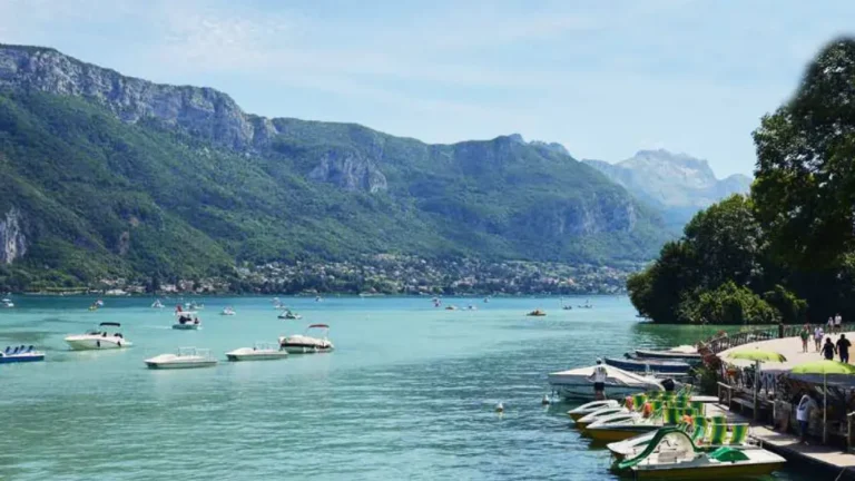 Curso de francés para jóvenes en Annecy con actividades de montaña