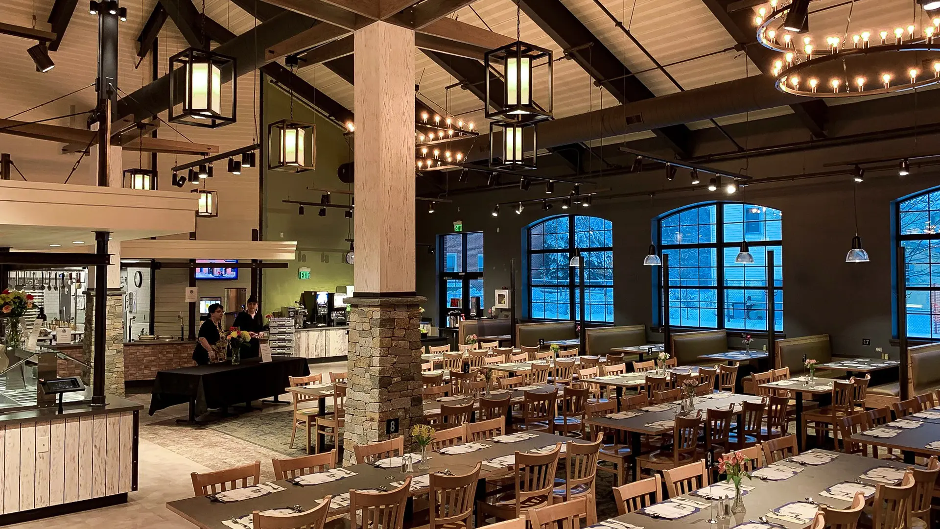 cafeteria y comedor de la residencia en el curso escolar en estados unidos en Fryeburg Academy
