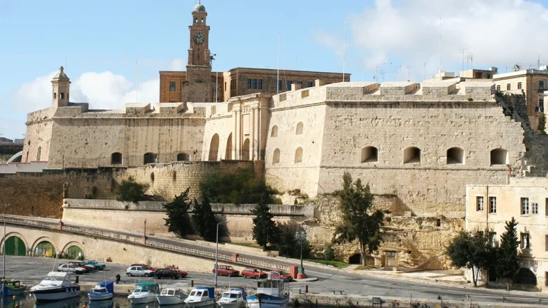 Curso de Inglés en casa del profesor en Malta