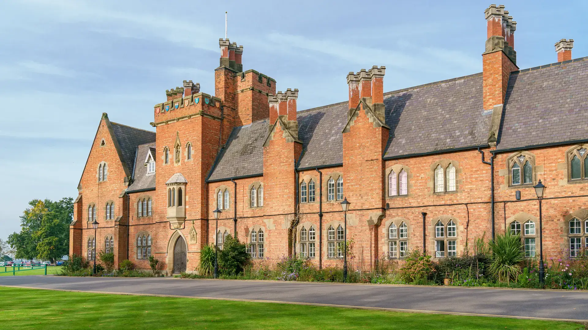 edificio de la escuela en el curso escolar en inglaterra en Ratcliffe College
